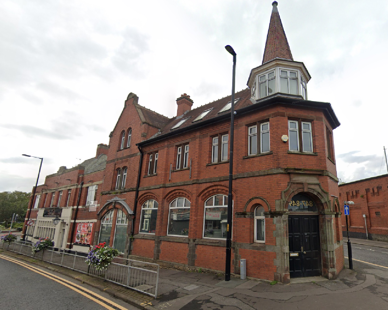 Funding to Convert an Old Bank Building In a Conservation Area Into 3 Flats Funding to Convert an Old Bank Building In a Conservation Area Into 3 Flats